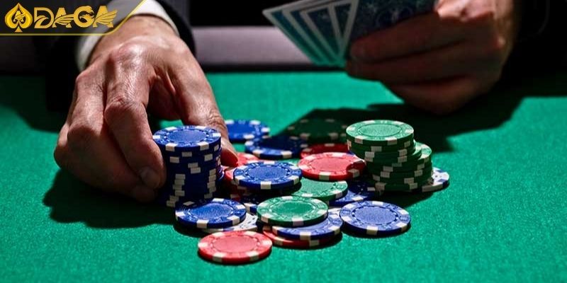 Bluff Trong Poker Là Gì? Cách Thức Hoạt Động Của Bluff 4 Thay đổi chiến thuật